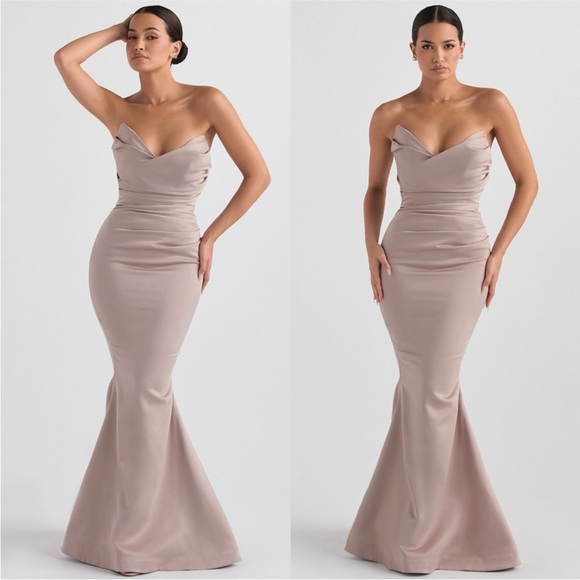 HOUSE OF CB ´Fleur´ Mushroom Satin Strapless Gown